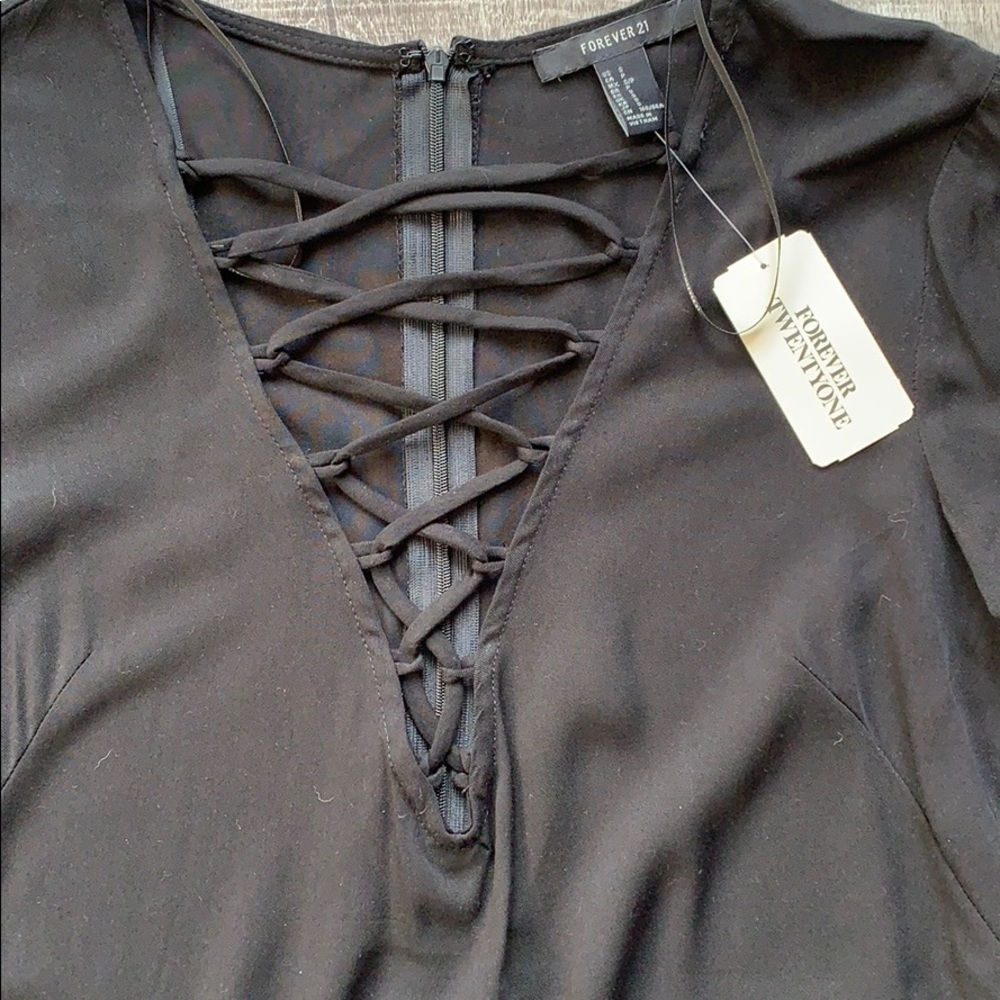 F21 DRESS NWT - Picture 3 of 6
